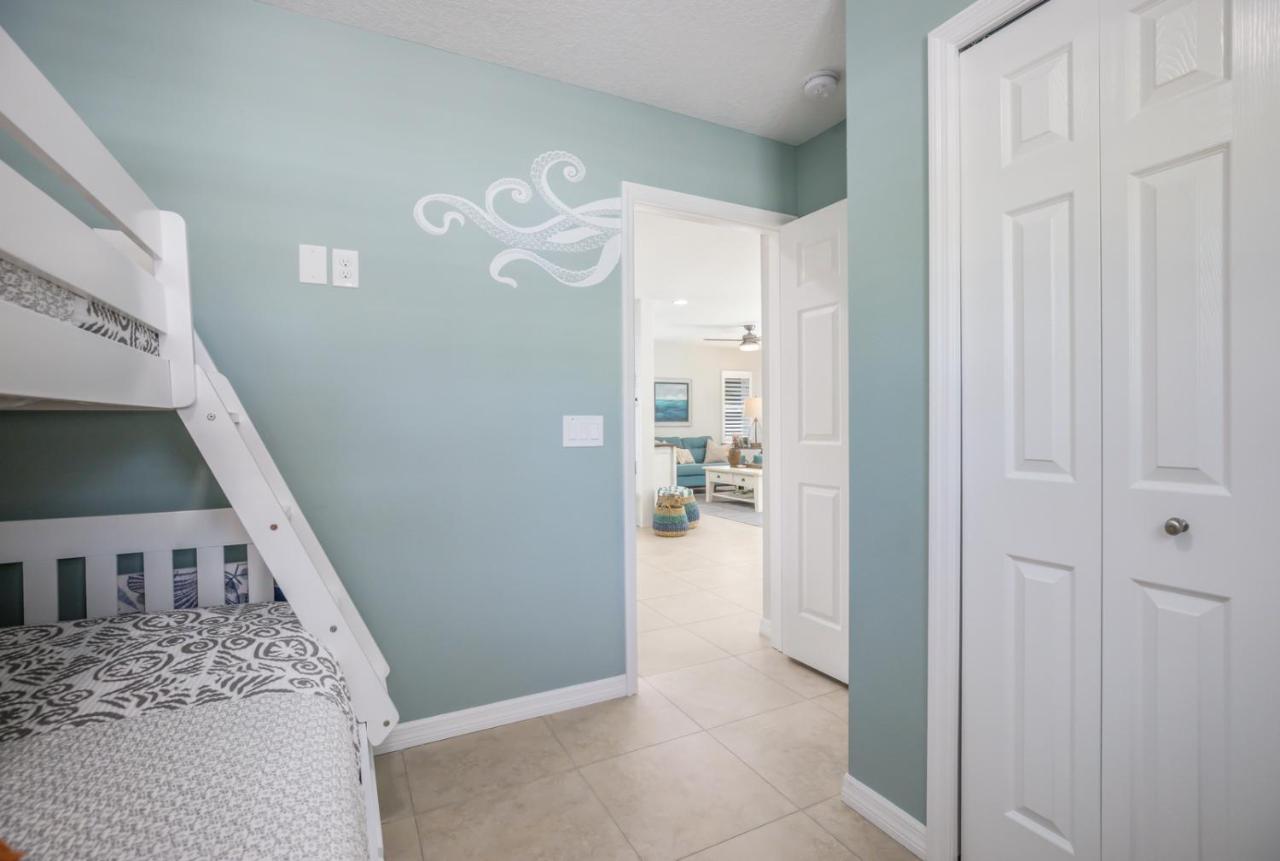 Toes In The Water - 110 Palm Ave Vila Anna Maria Exterior foto